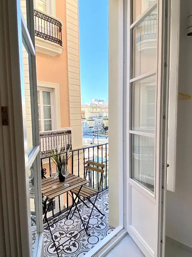 Inncadizcasa Senorial De Rivadavia 0*, Кадис